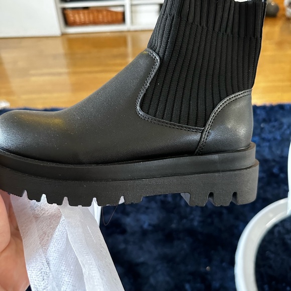 Botas muy cómodas no pesan nada color negras - Picture 2 of 4